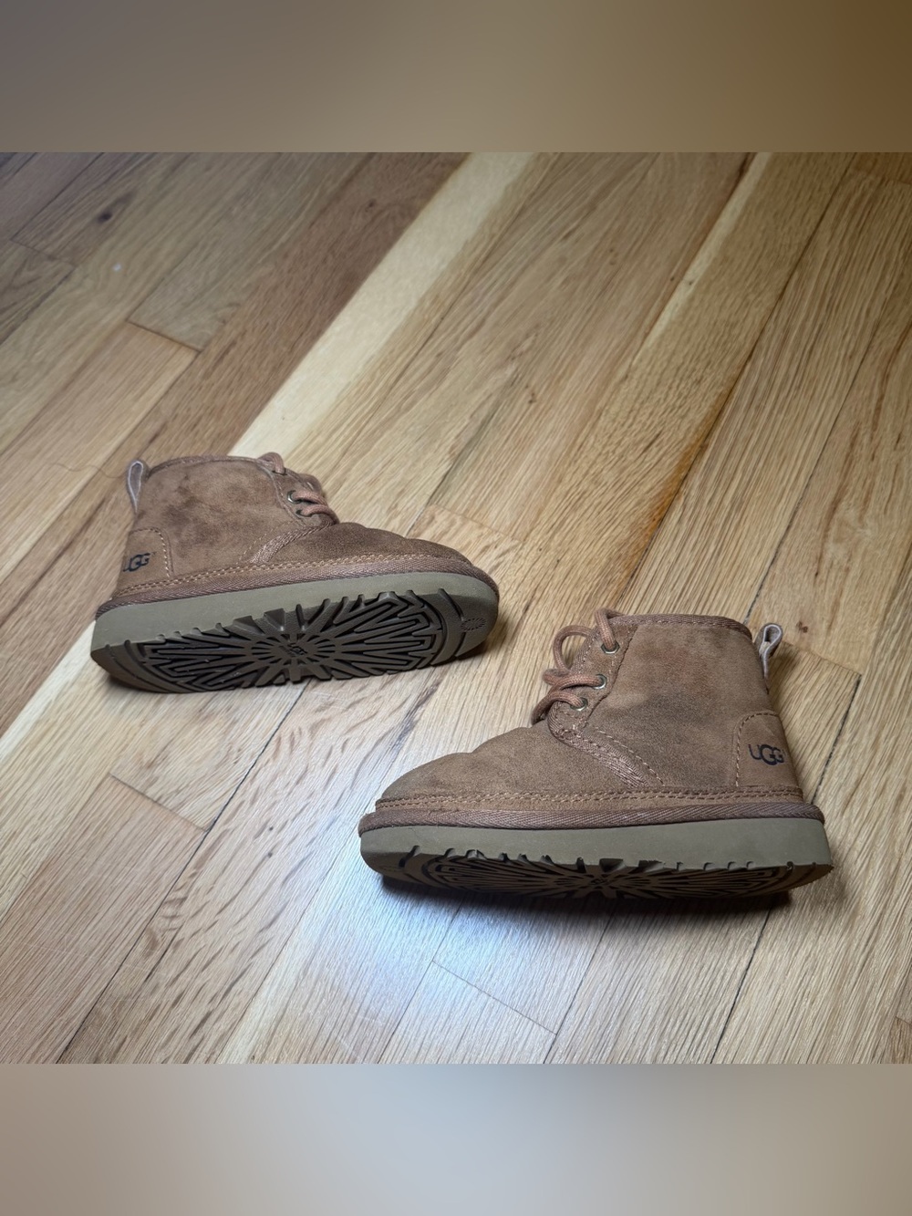 UGG Kids Brown Suede Lace-Up Ankle Boots